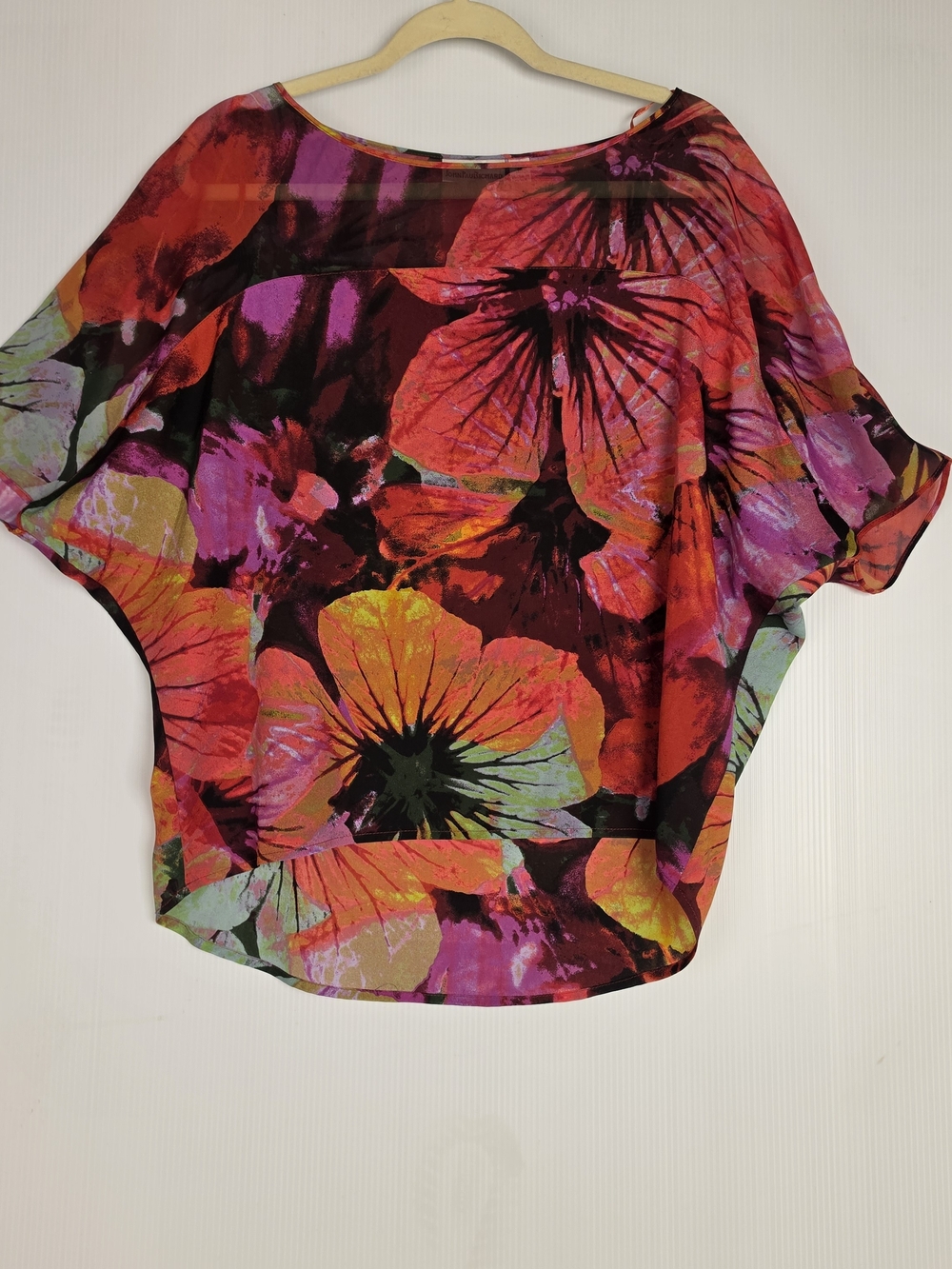 JohnPaulRichard Red Multi Floral Dolman Sleeve Blouse